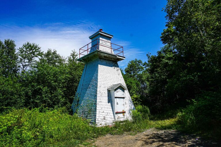 Lighthouse Smith's Cove Museum and Historical Society
